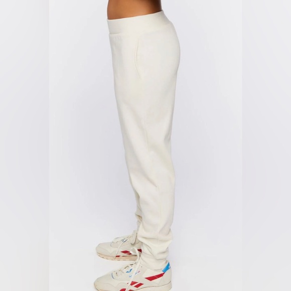 NWT Cream Joggers - Picture 3 of 6